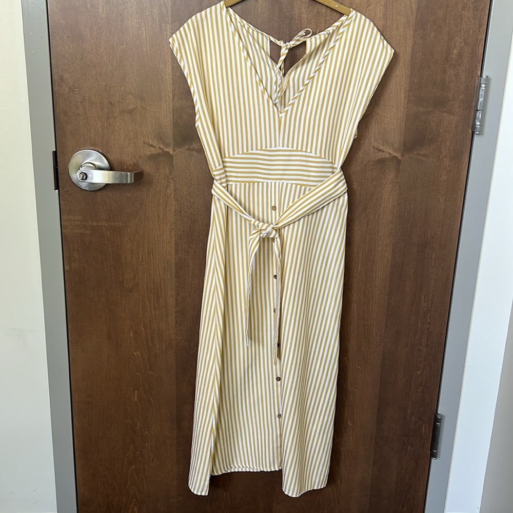 ☀️ Bright, Breezy & Effortlessly Chic – Yellow Striped Midi Dress ⚓